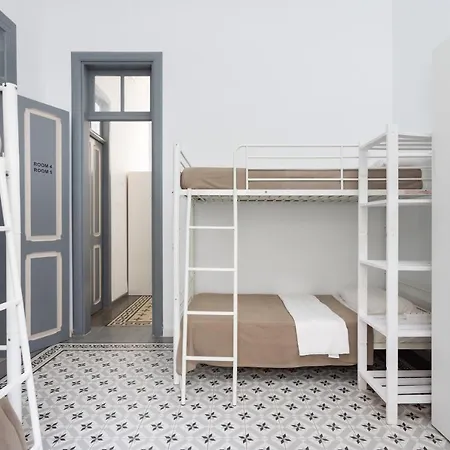 Wanderlust Hostel Santa Cruz de Tenerife