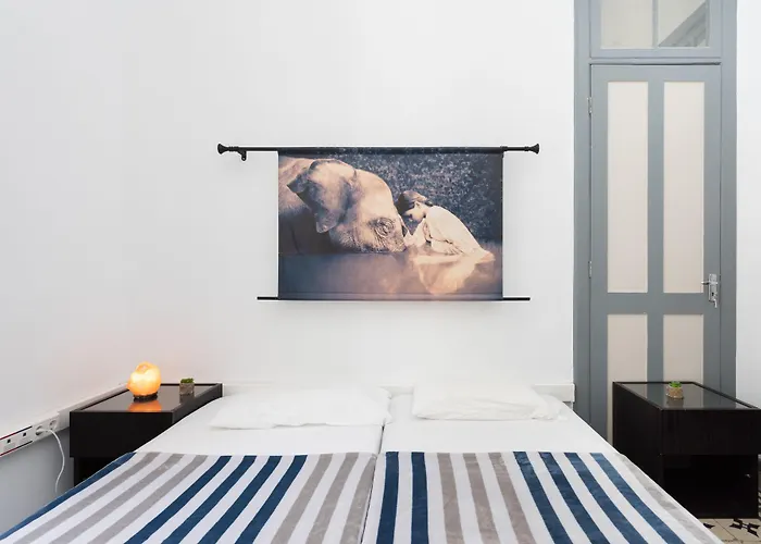 Wanderlust Albergue *